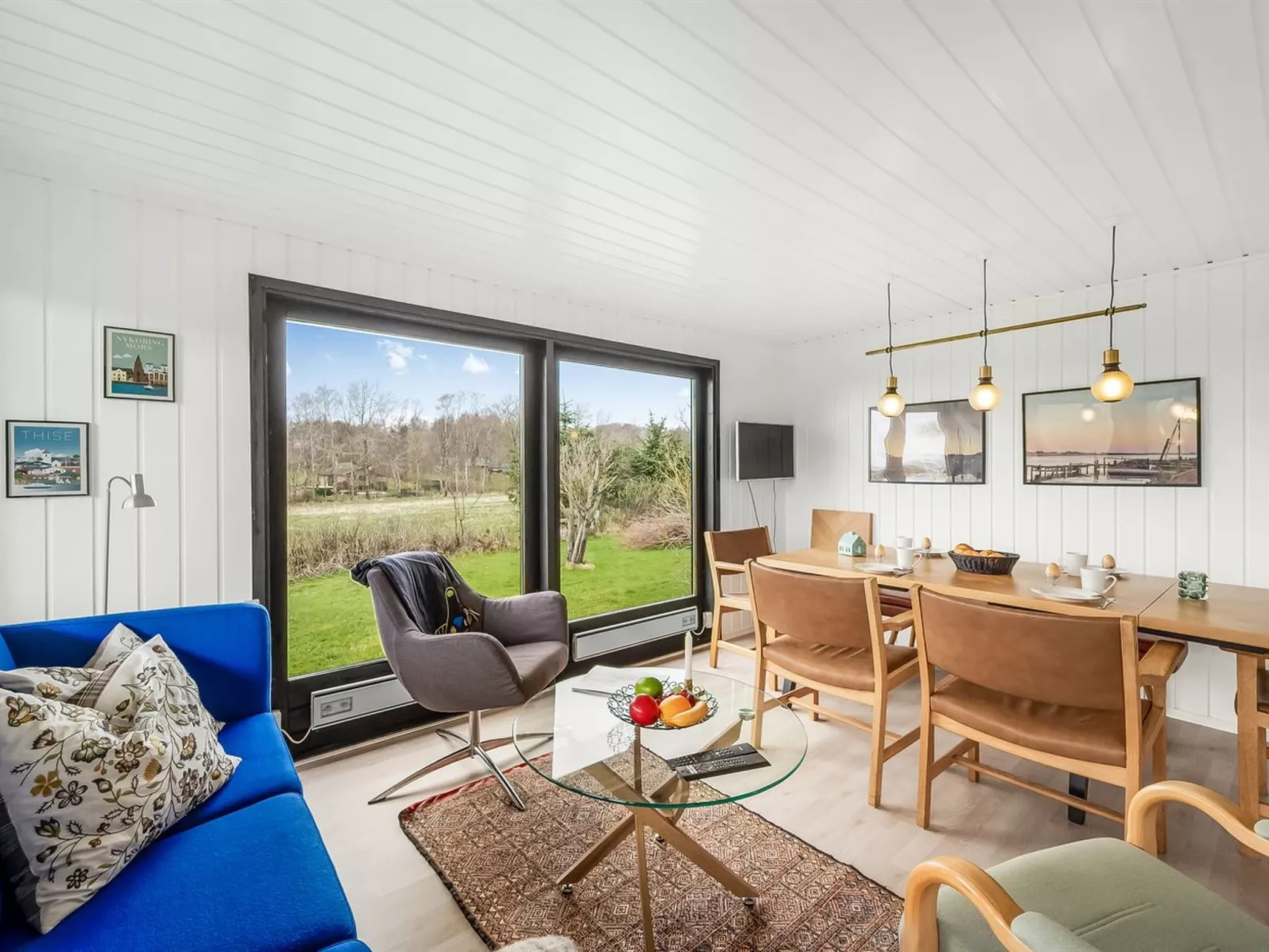 "Jule" - 1.3km to the fjord-Binnen