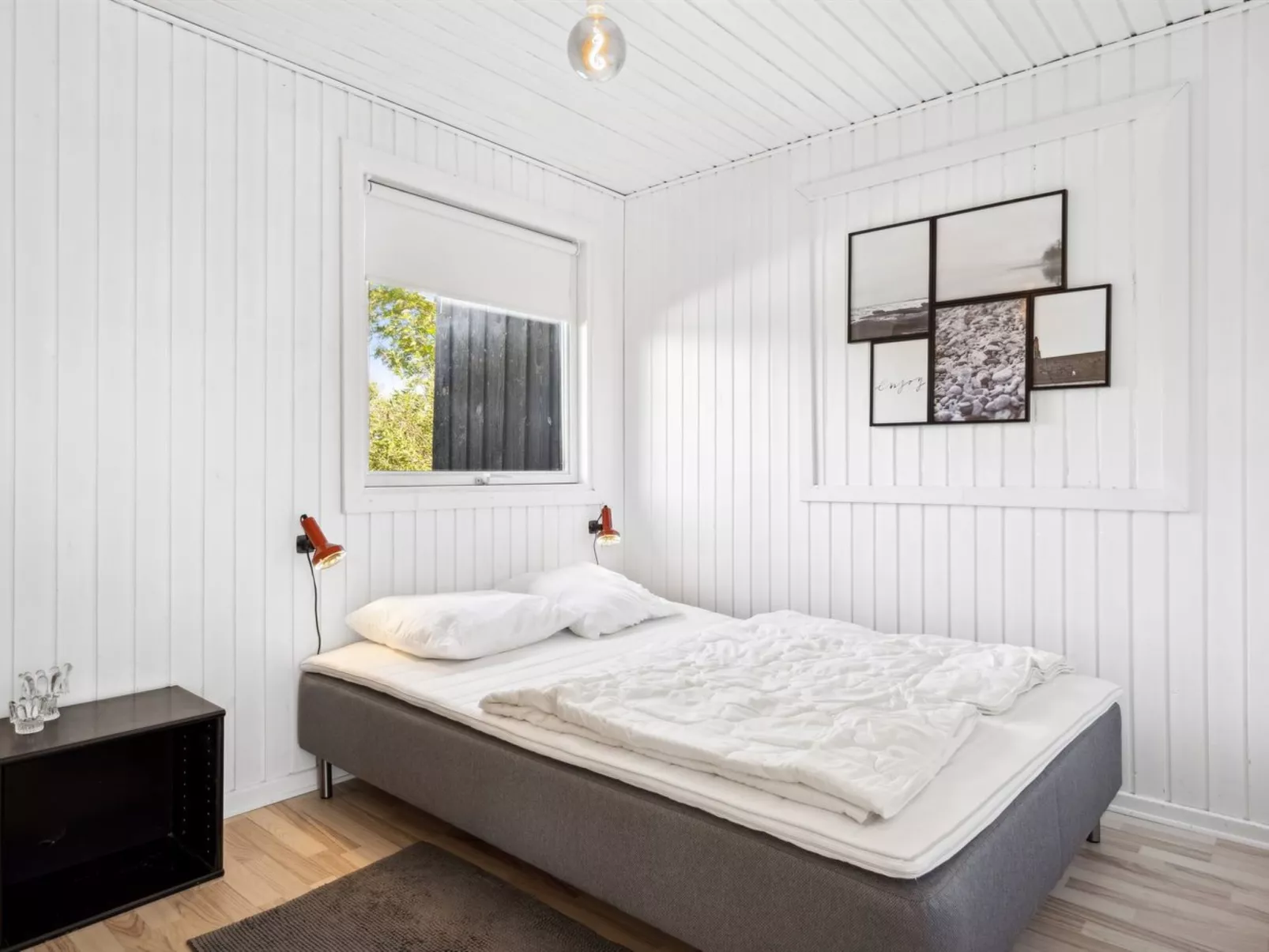 "Manfred" - 250m from the sea-Binnen