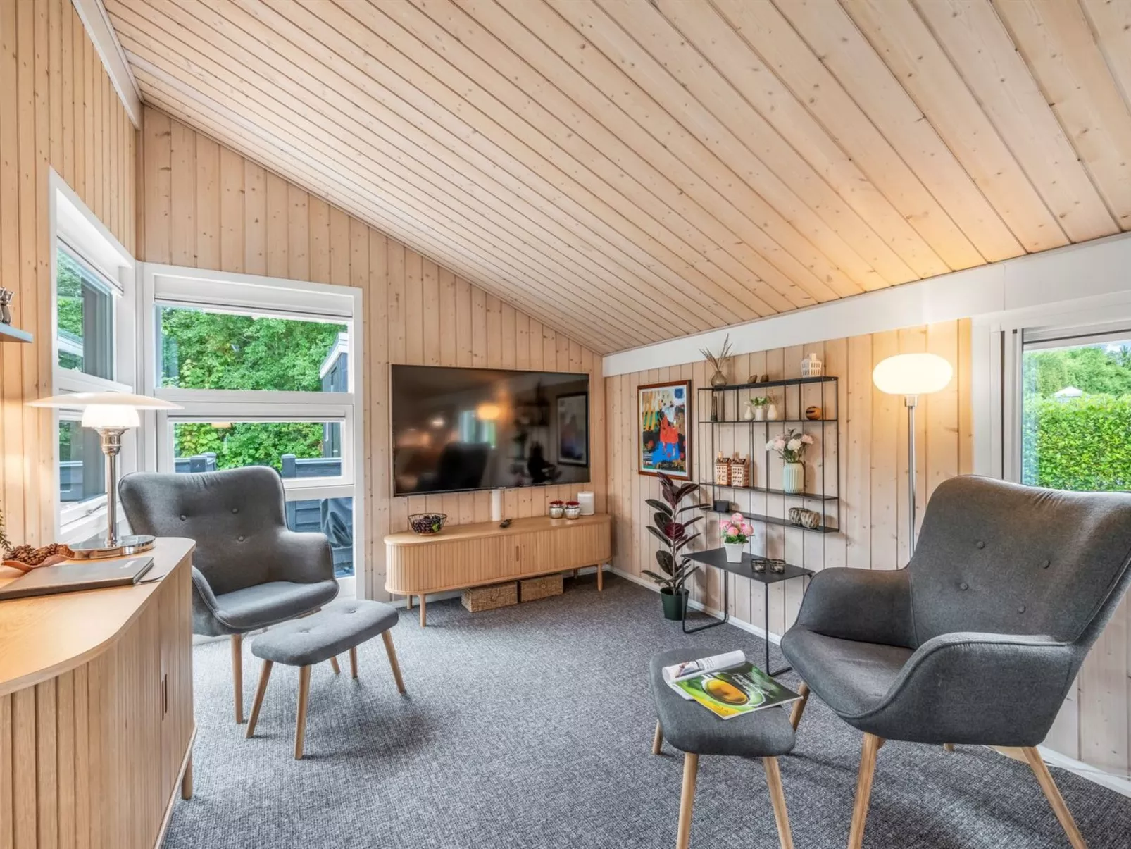 "Noreen" - 1.4km to the fjord-Binnen