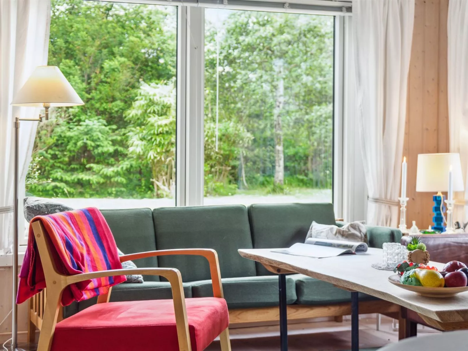 "Aimy" - 50m from the sea-Binnen