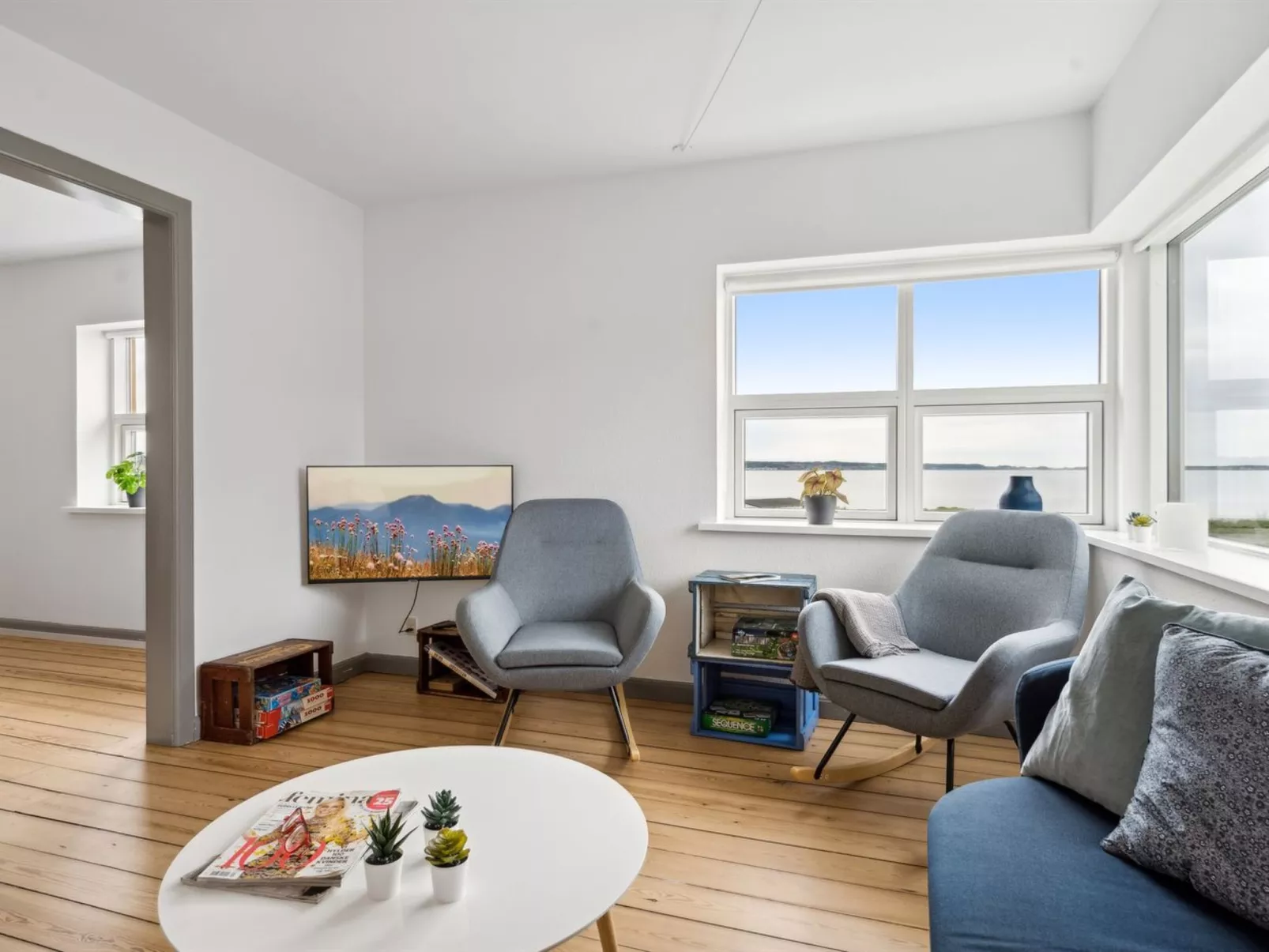 "Sira" - 25m from the sea-Binnen