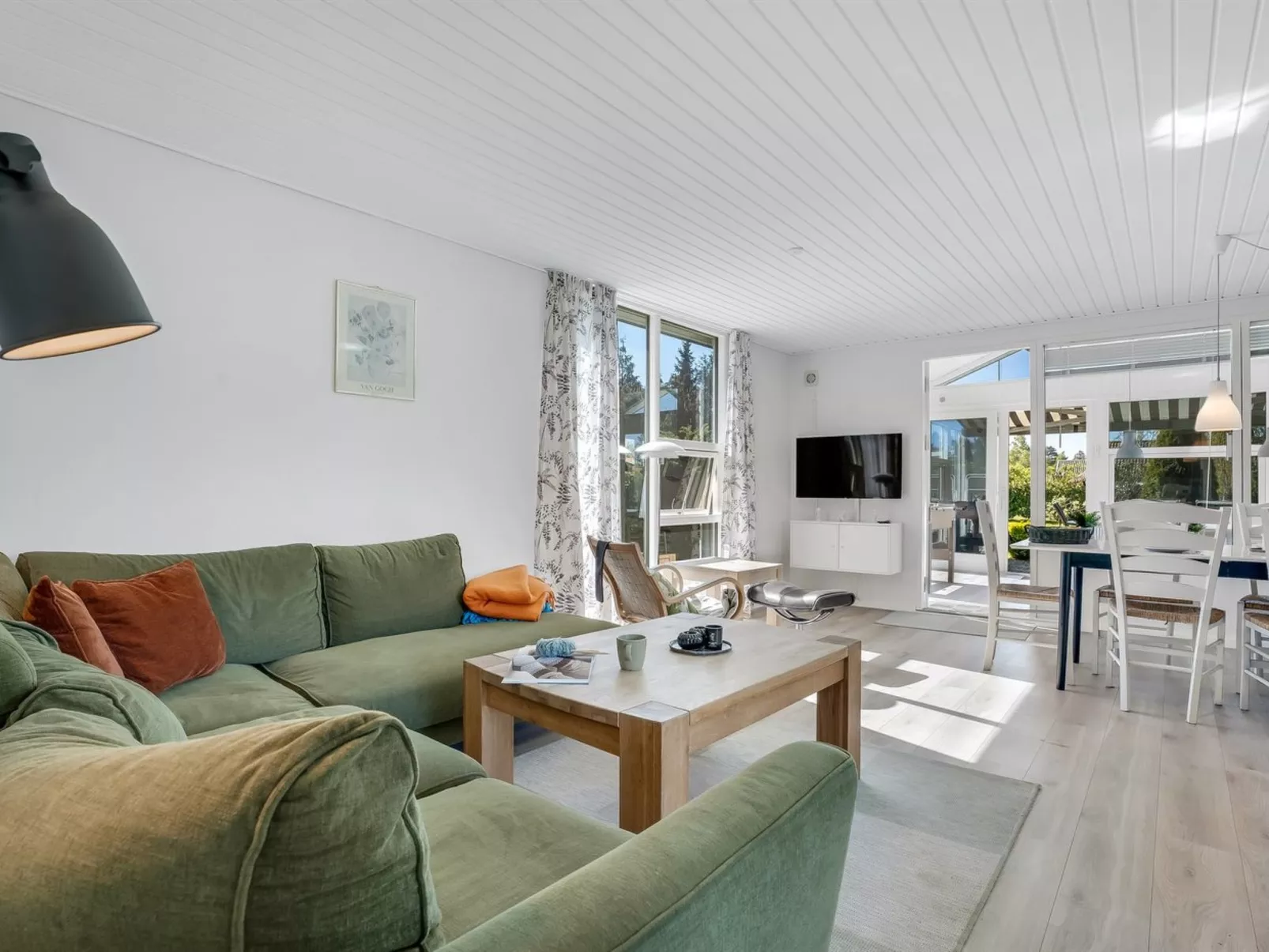 "Stina" - 600m from the sea-Binnen