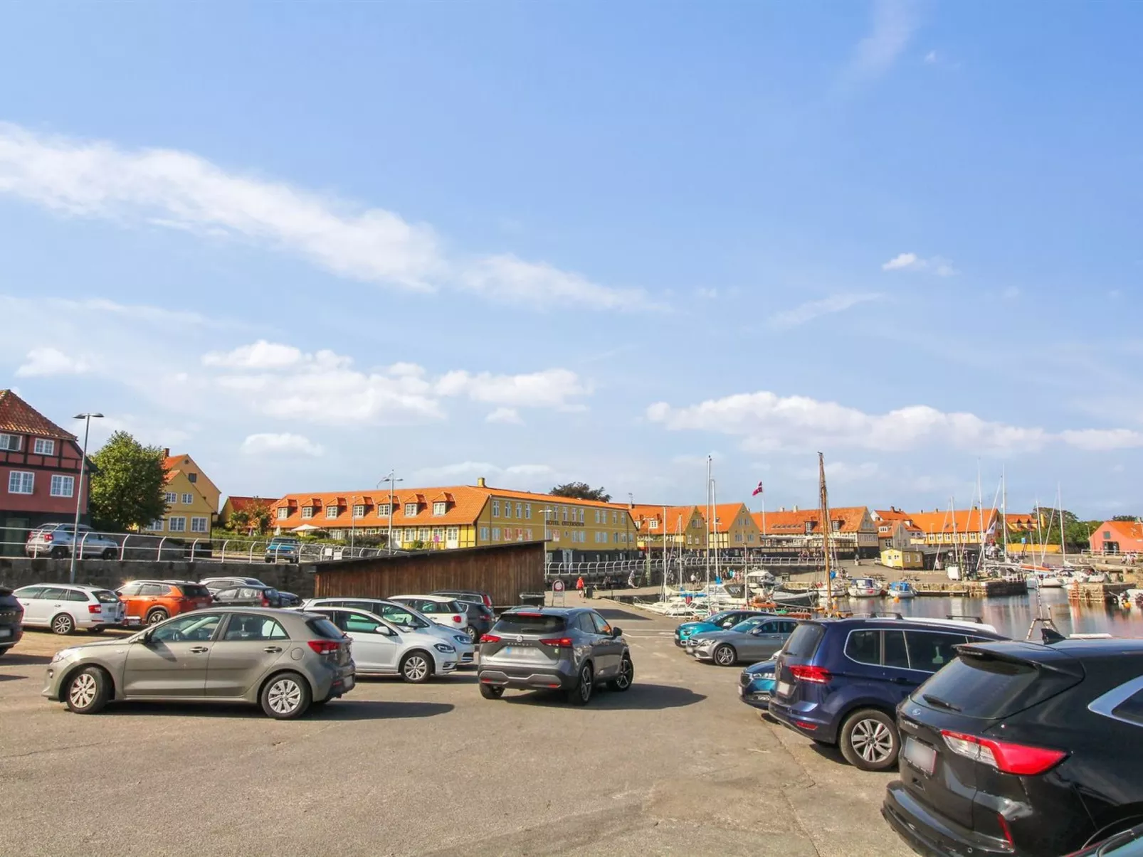 "Øde" - 100m from the sea-Buiten