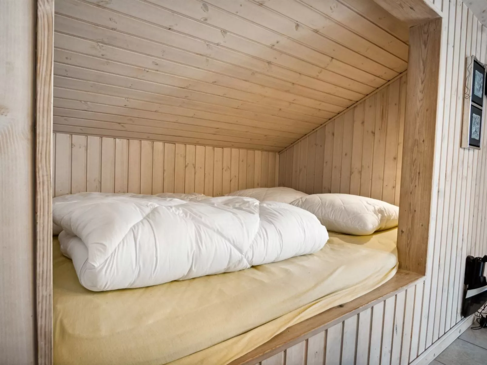 "Telli" - 350m from the sea-Binnen