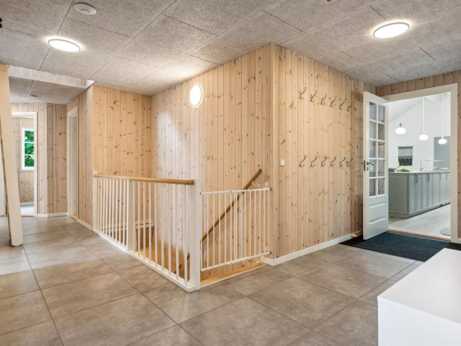 "Jalina" - 200m from the sea-Binnen