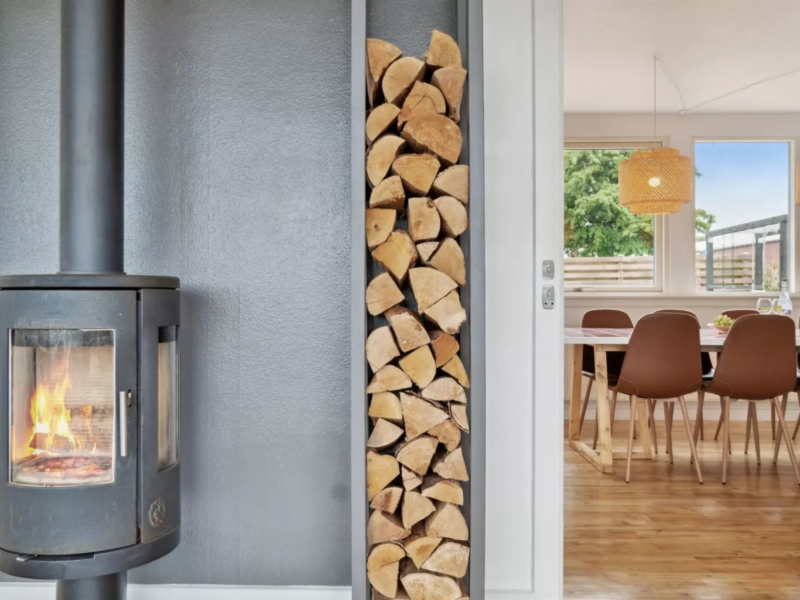 "Simon" - 1km from the sea-Binnen