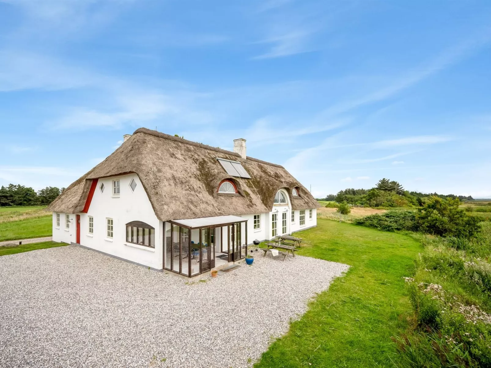 "Darleen" - 850m to the fjord-Buiten