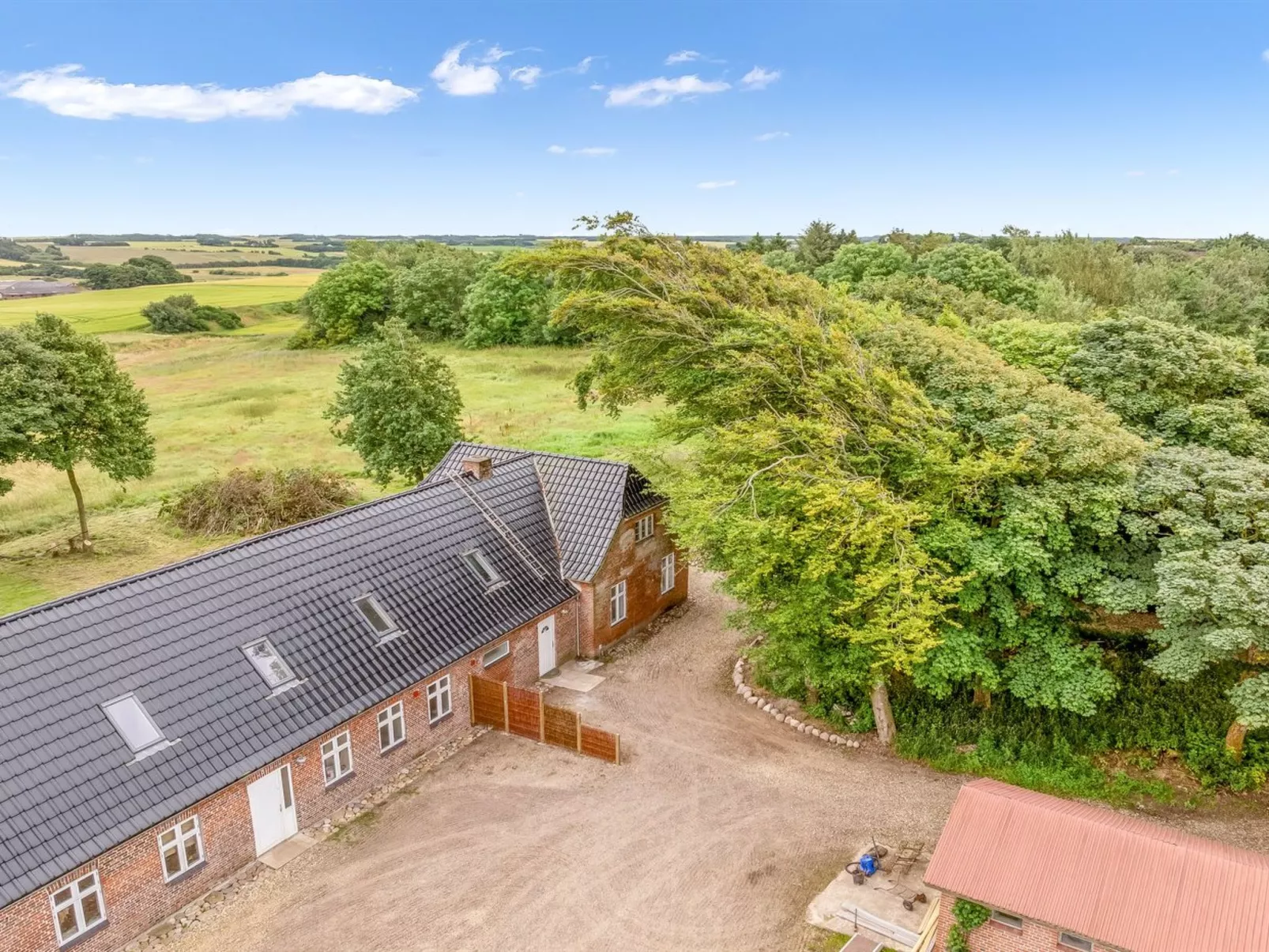 "Geraldine" - 3.5km to the fjord-Buiten