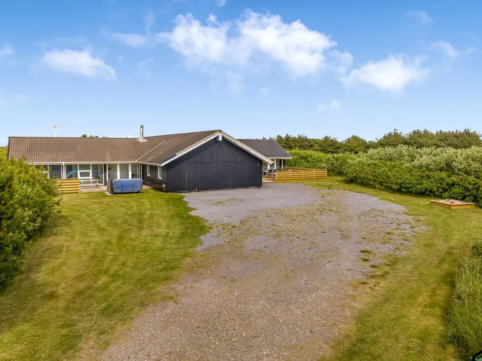 "Eftim" - 500m from the sea-Buiten