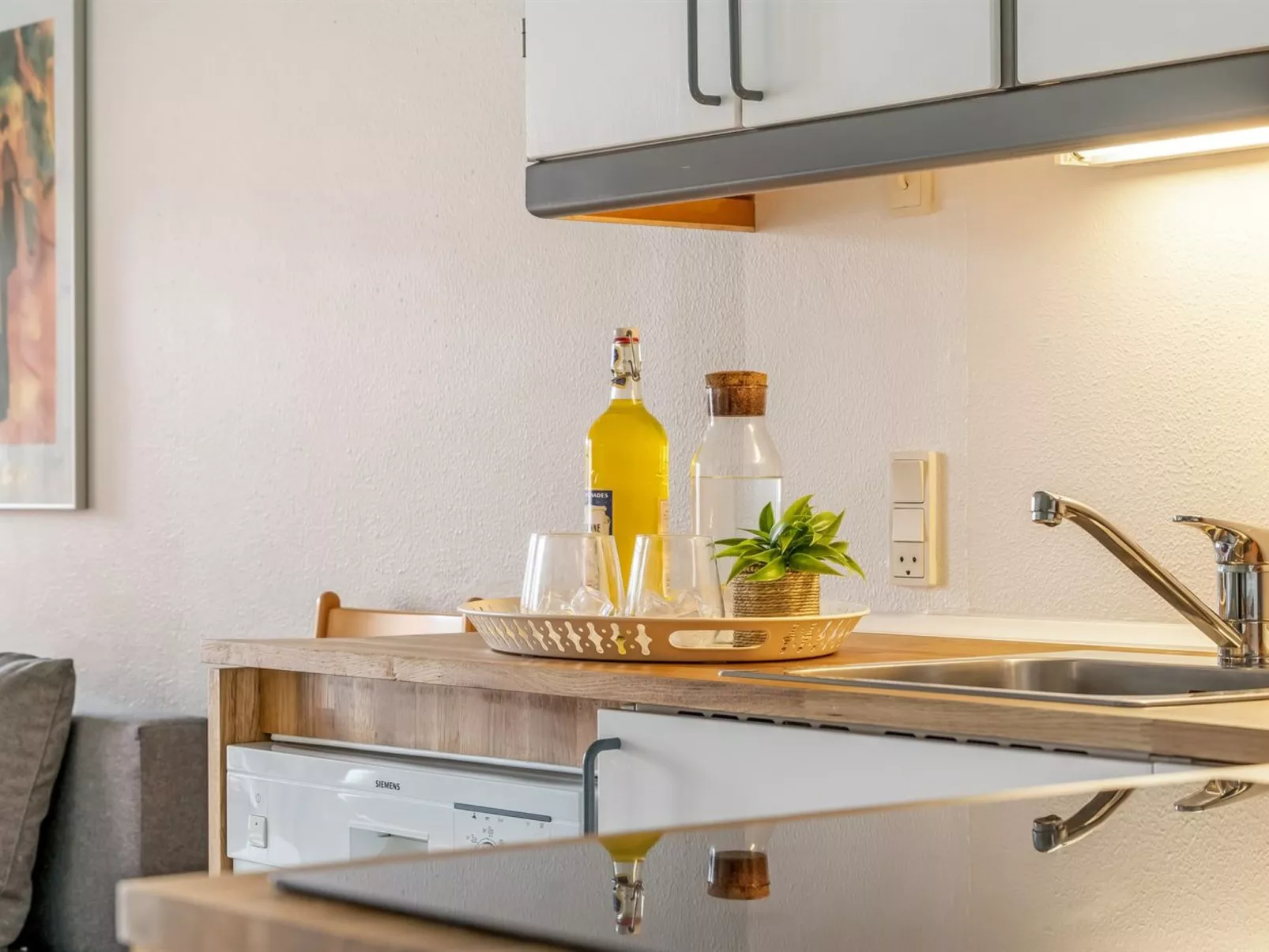 "Arton" -  from the sea-Binnen