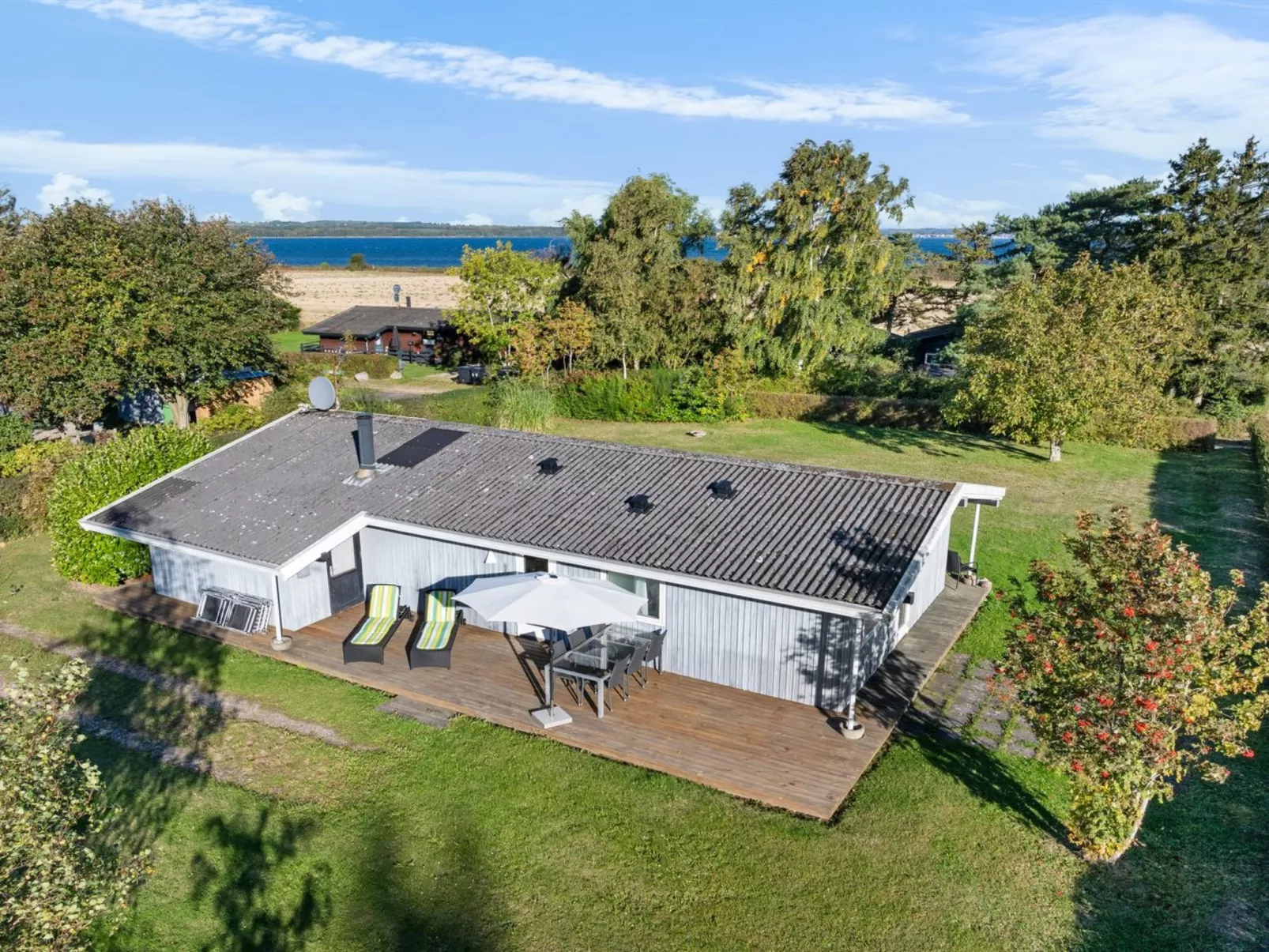 "Kajsa" - 250m from the sea-Buiten