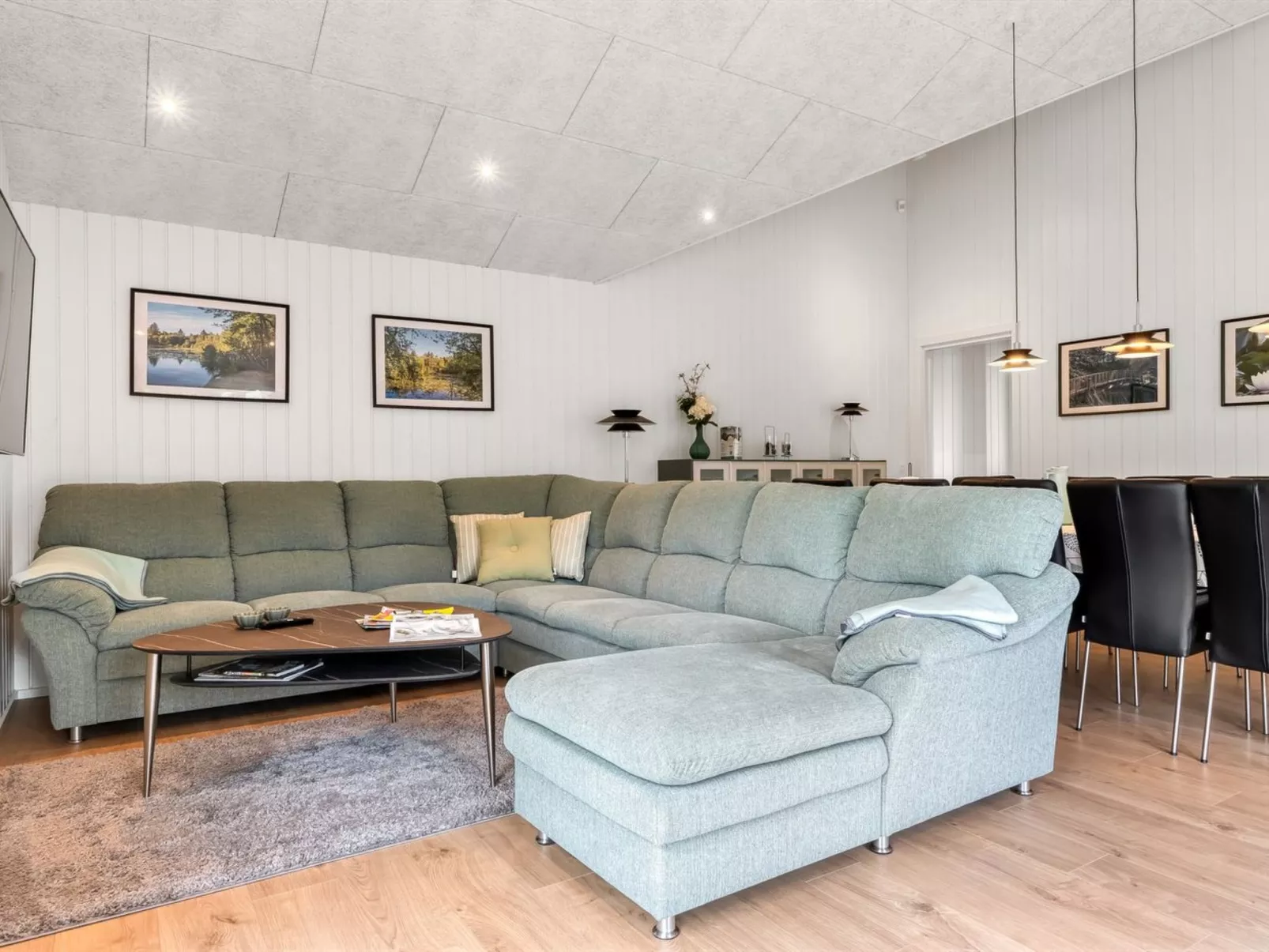 "Frederikke" - 990m from the sea-Binnen