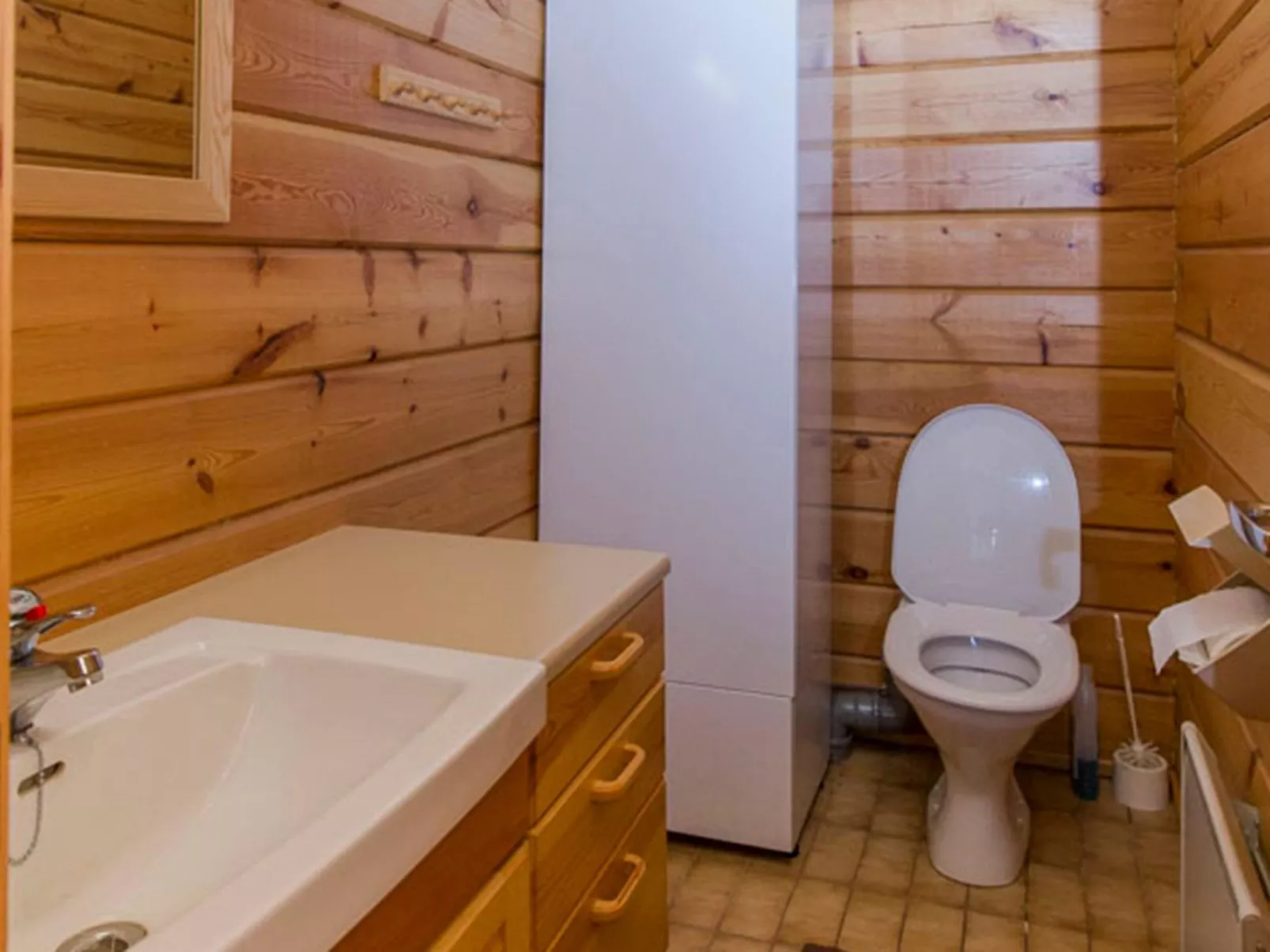 Villa kukkapää-Binnen