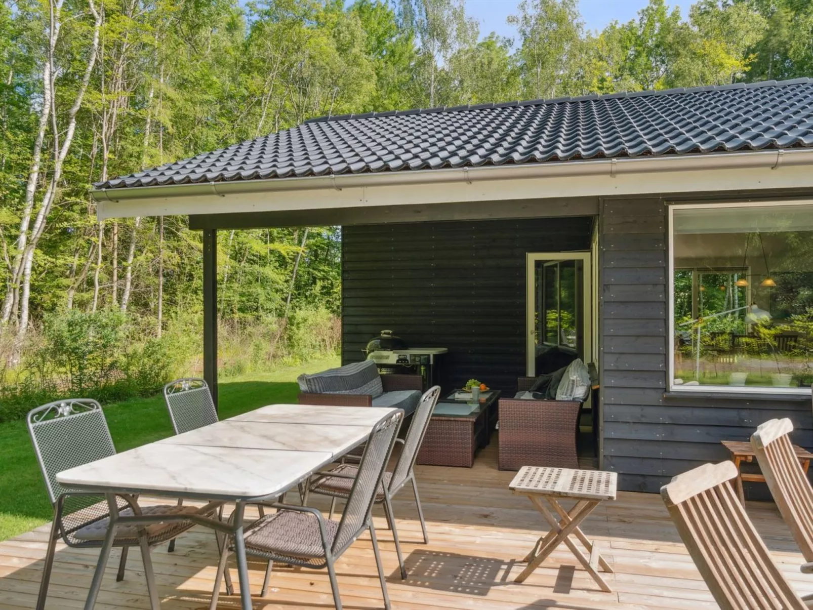 "Hotherus" -  from the sea-Buiten