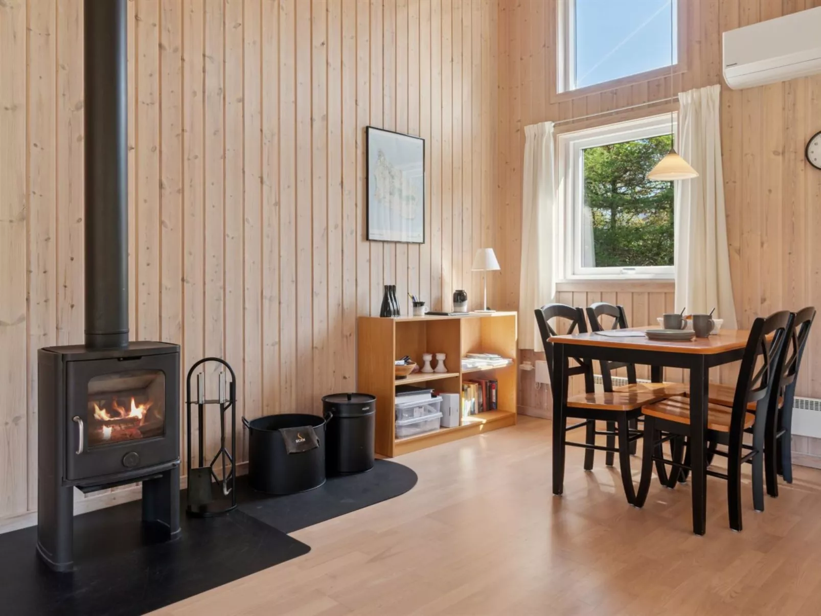 "Edna" - 500m from the sea-Binnen