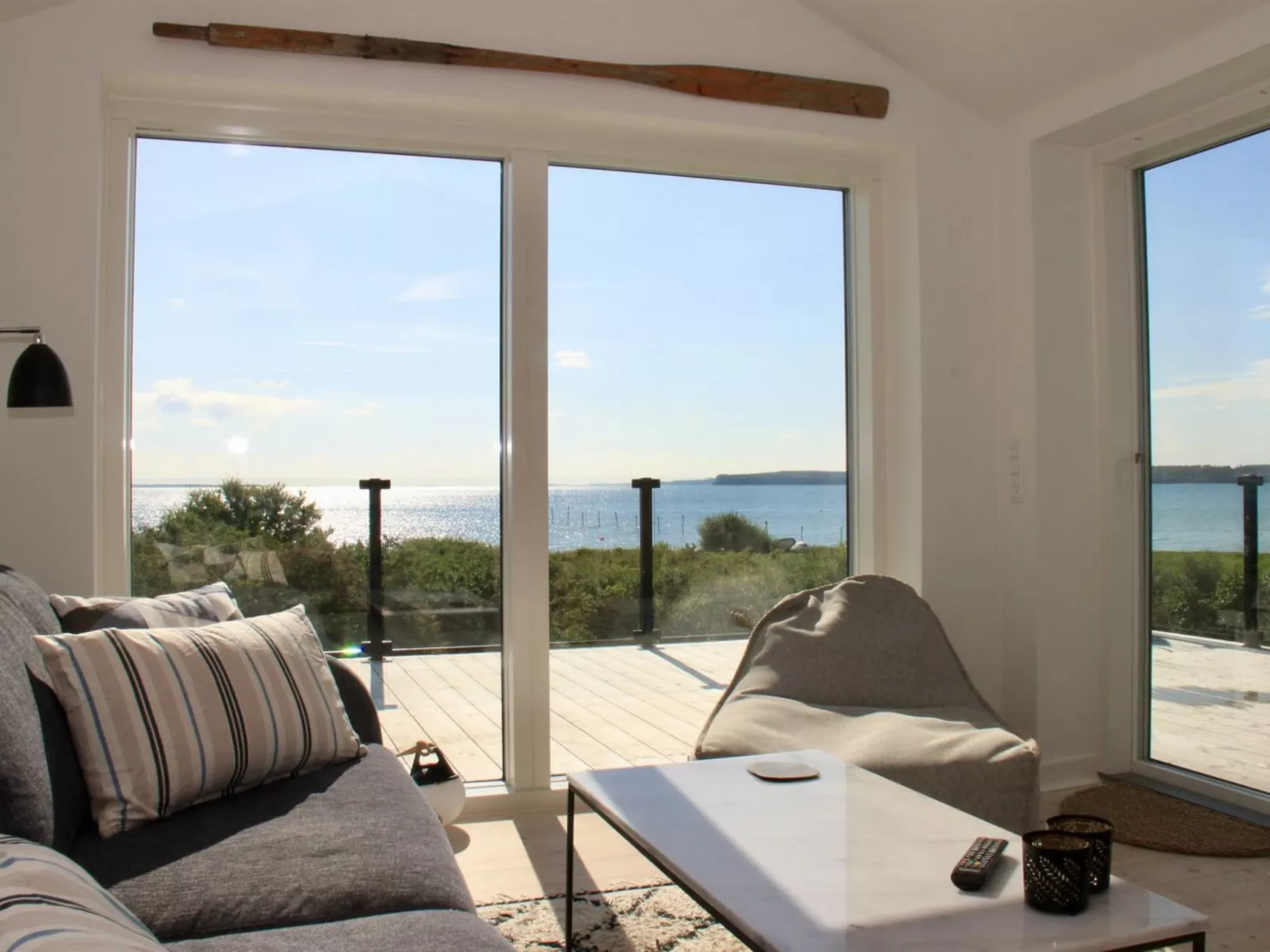 "Valia" - 20m from the sea-Binnen