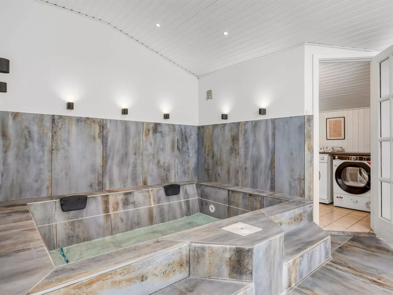 "Xaverius" - 30m from the sea-Buiten