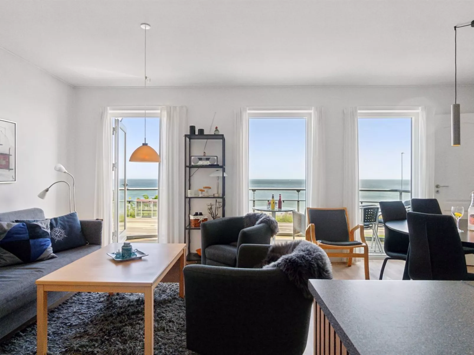 "Ayo" - 75m from the sea-Binnen