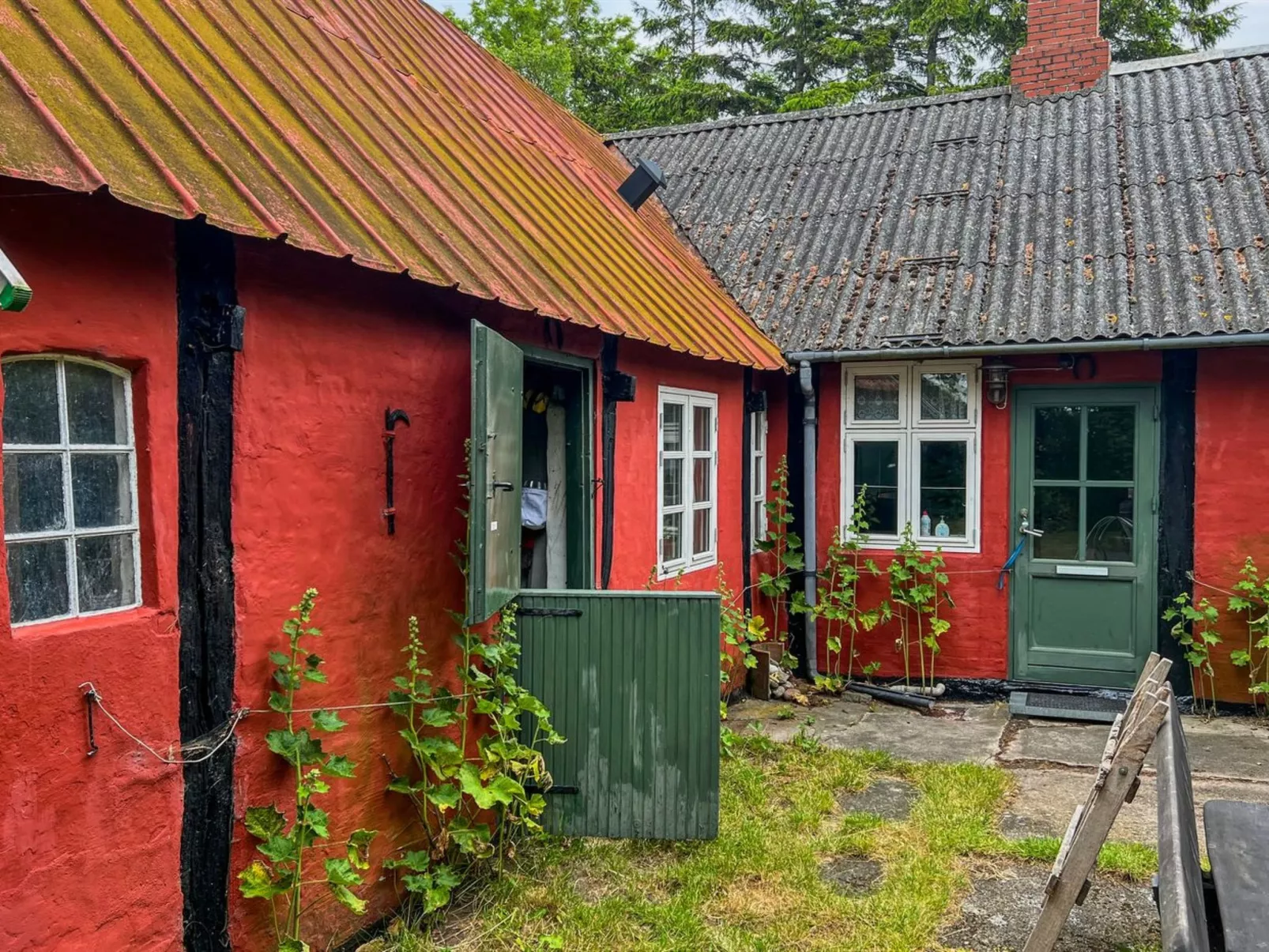 "Virpi" - 8km from the sea-Buiten