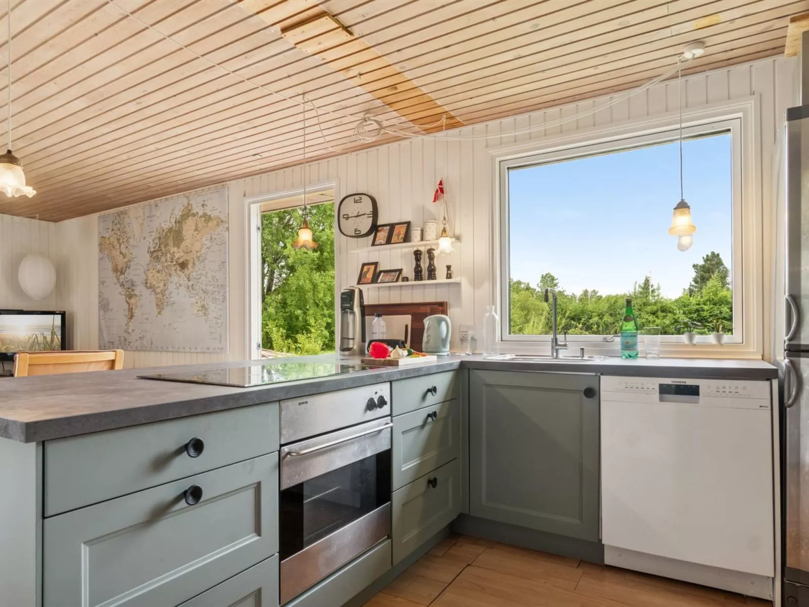 "Bruno" - 400m from the sea-Binnen