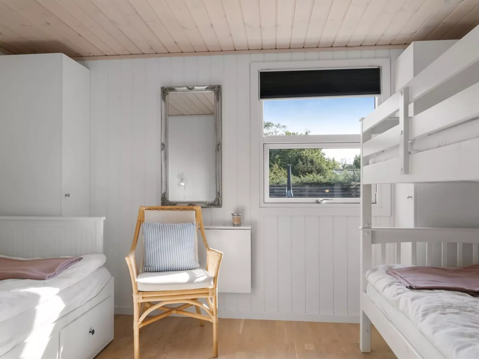 "Legolas" - 880m from the sea-Binnen