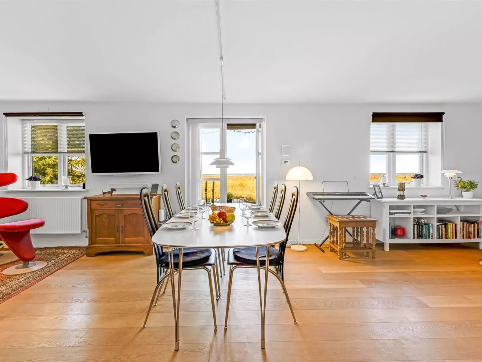 "Lutz" - 340m from the sea-Binnen