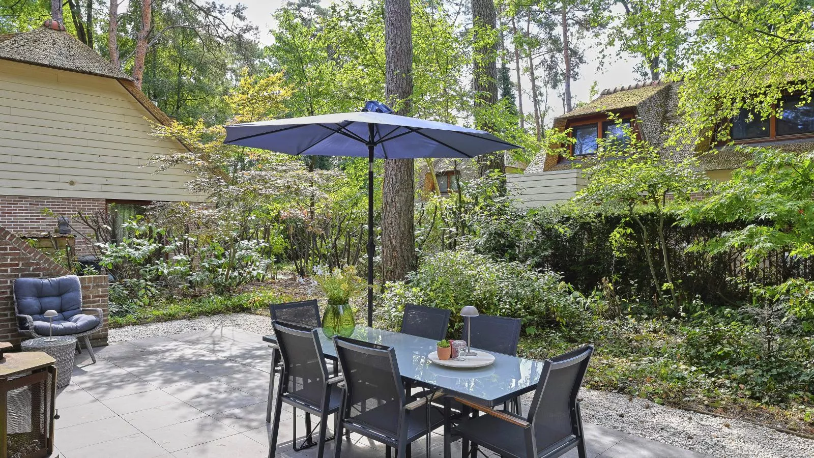 Hoeve Sonnevijver-Tuinen zomer