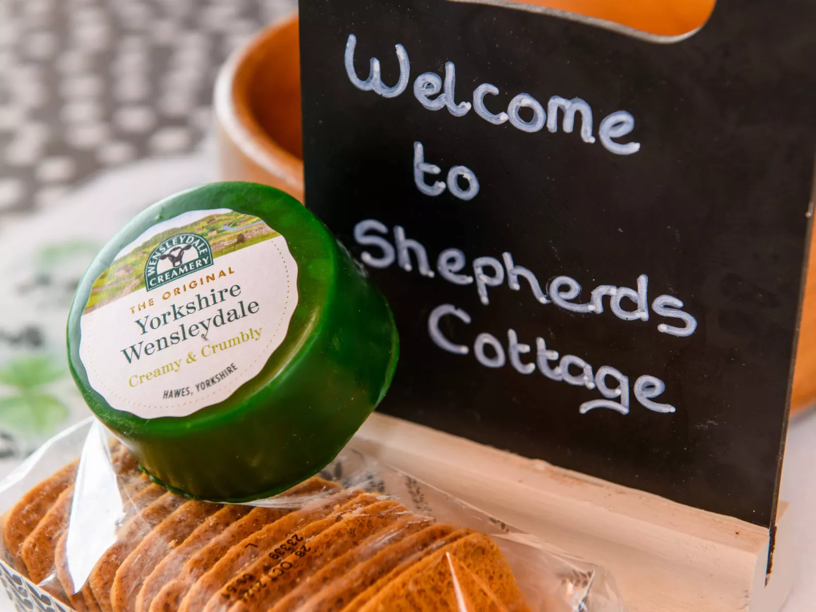 Shepherds Cottage at Mile House Farm-Binnen