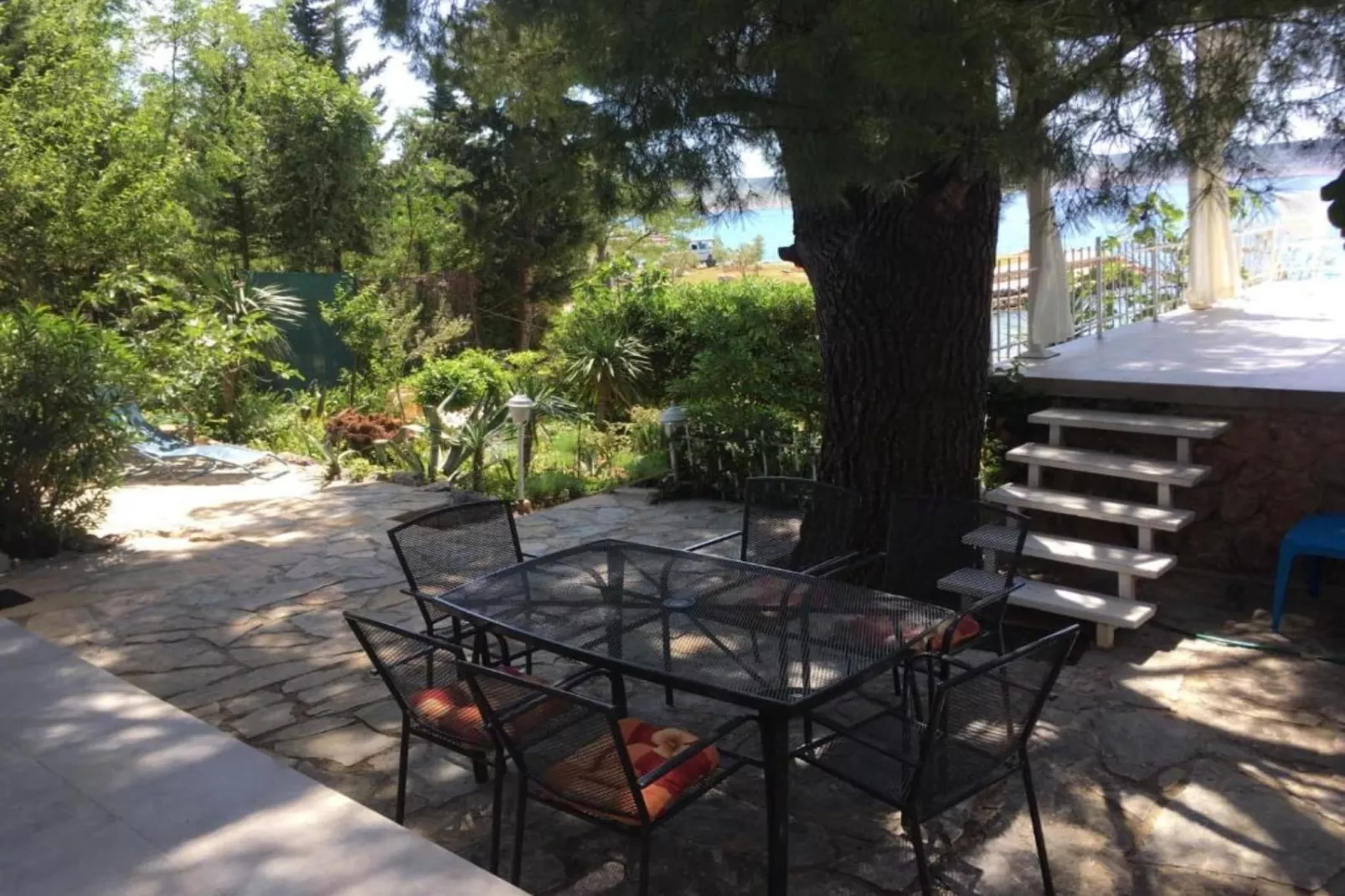 Beach House - 2m from beach - Three Bedroom House-Faciliteiten