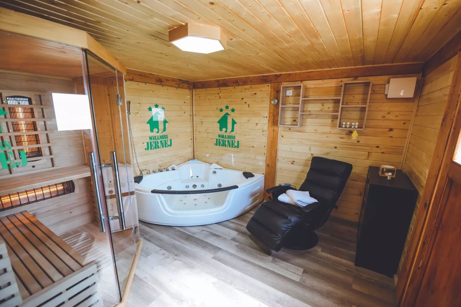 Relax and Rustic Apartments with Terrace - Standard One Bedroom Apartment with Terrace (owner Marjana)-Spa