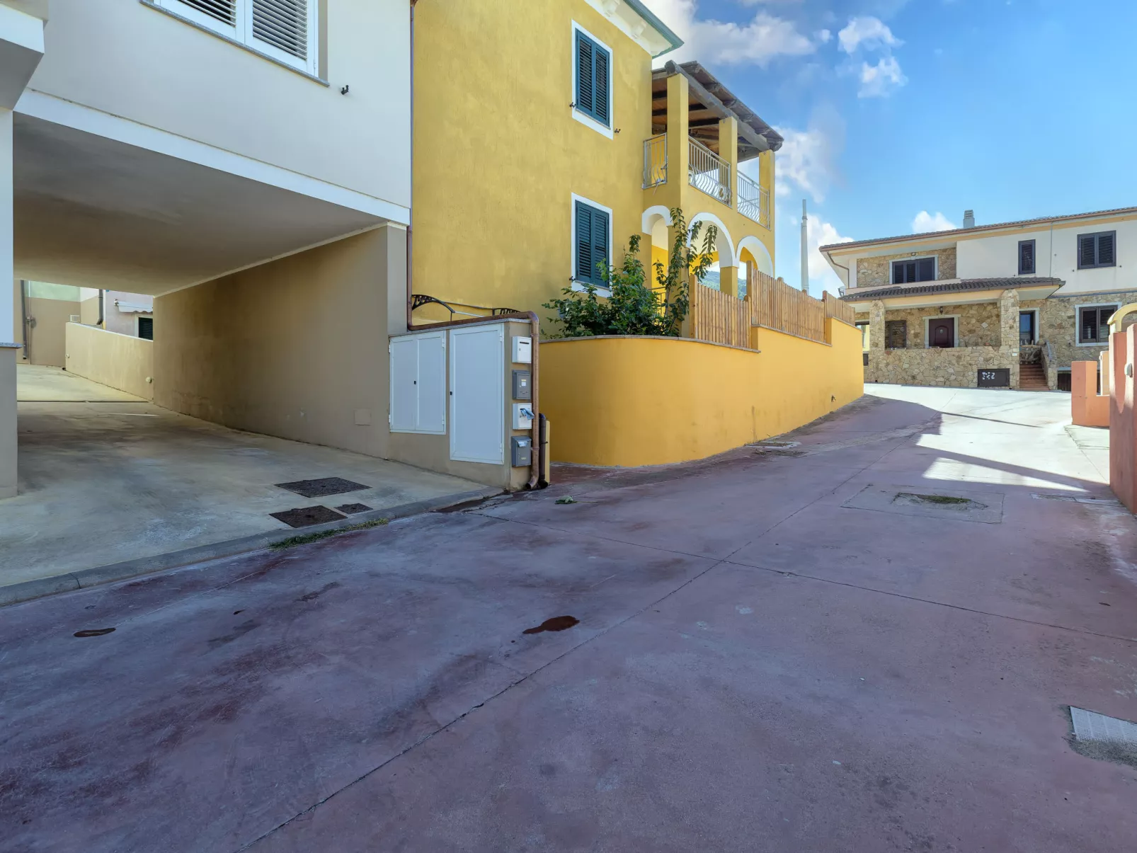 Granello di sole-Binnen