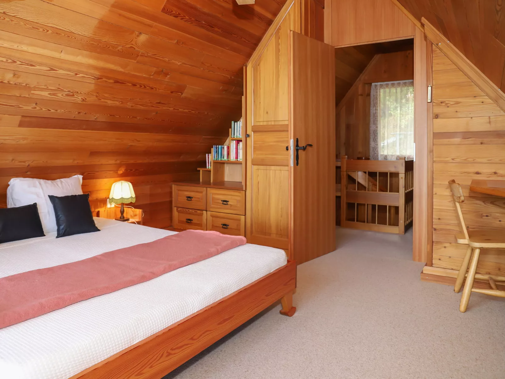 Chalet Les Portes-Binnen