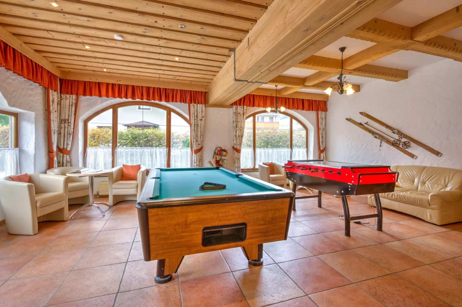 Vicky Apartment Top 8-Recreatieruimte