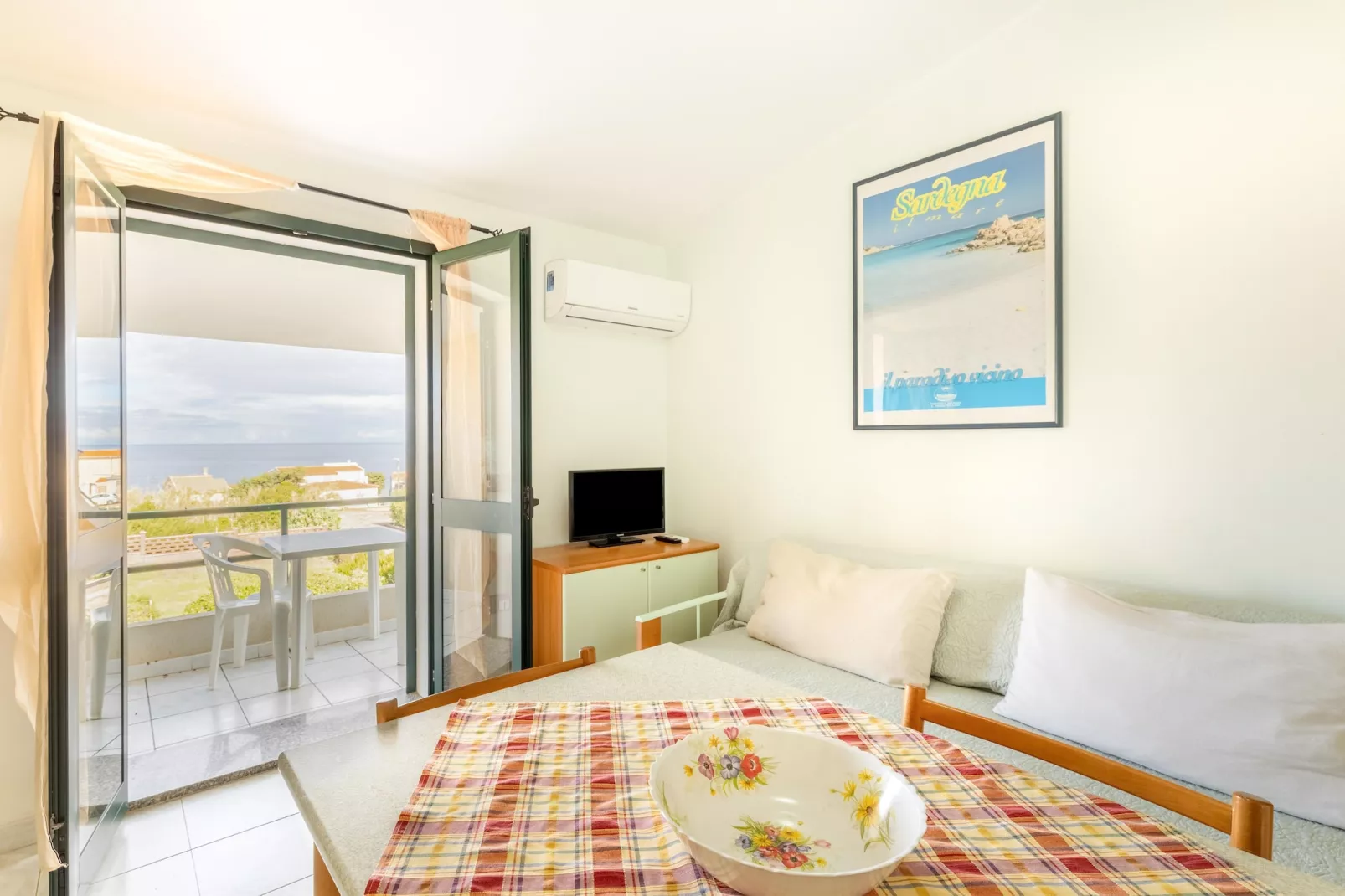 BILO 1 LA CIACCIA-Eetkamer