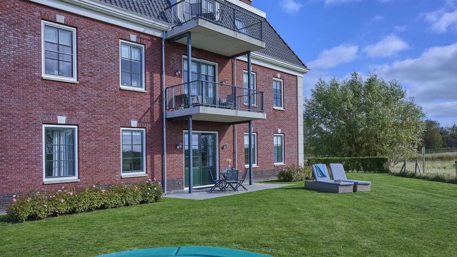 SeaLuxe Residence 27C-Tuinen zomer