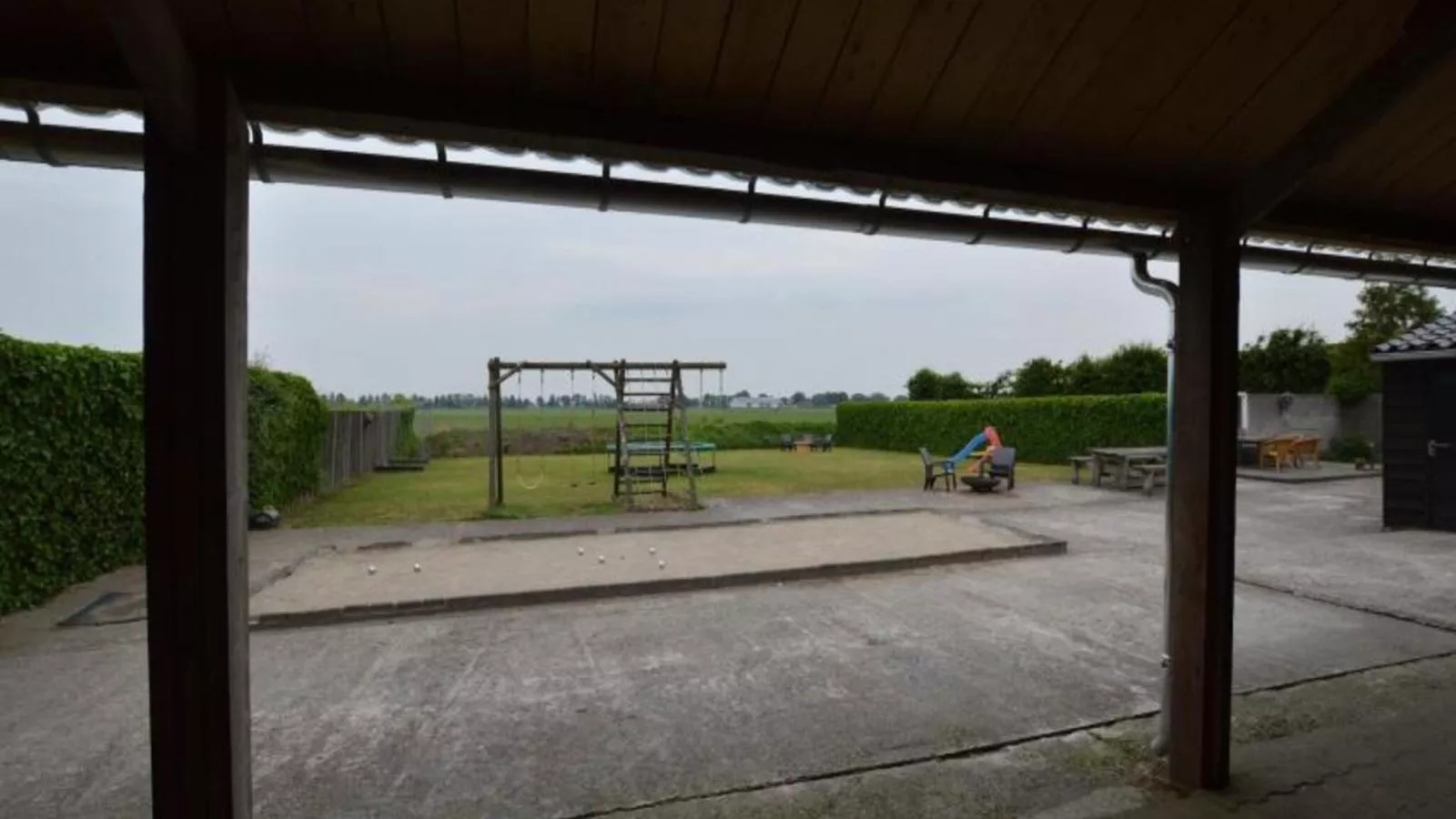 De Open Schuur-Terrasbalkon