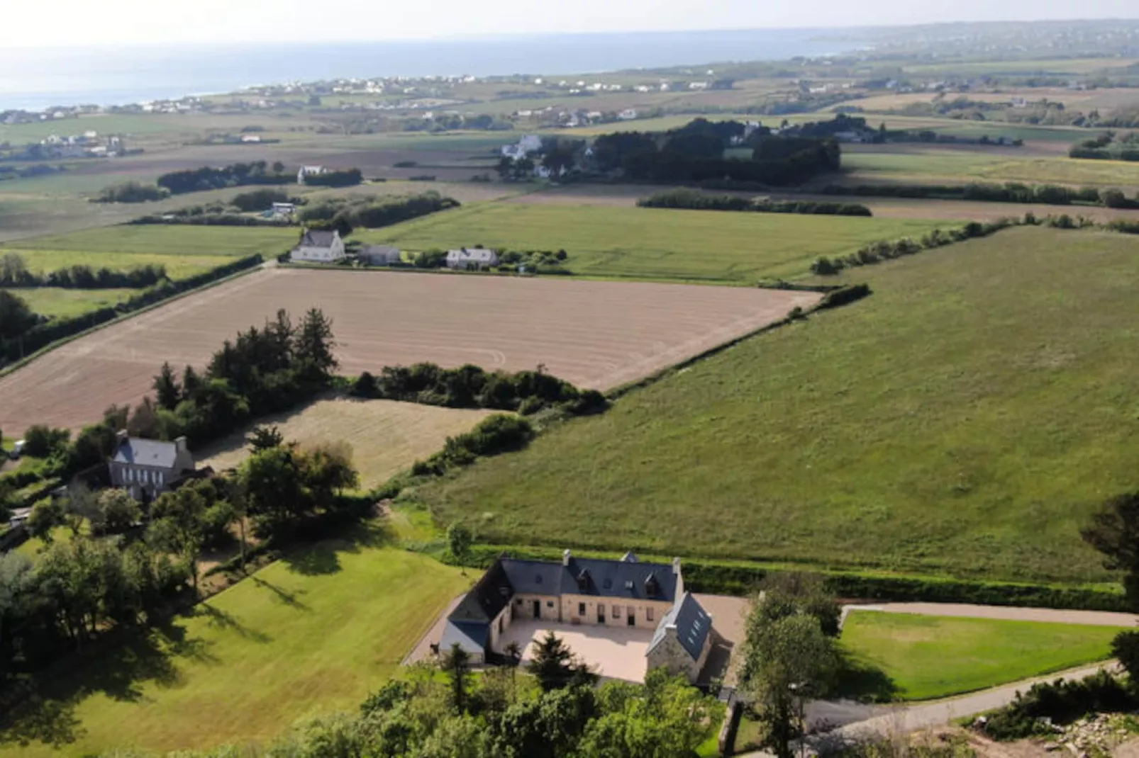 Maison à Plovan-Niet-getagd