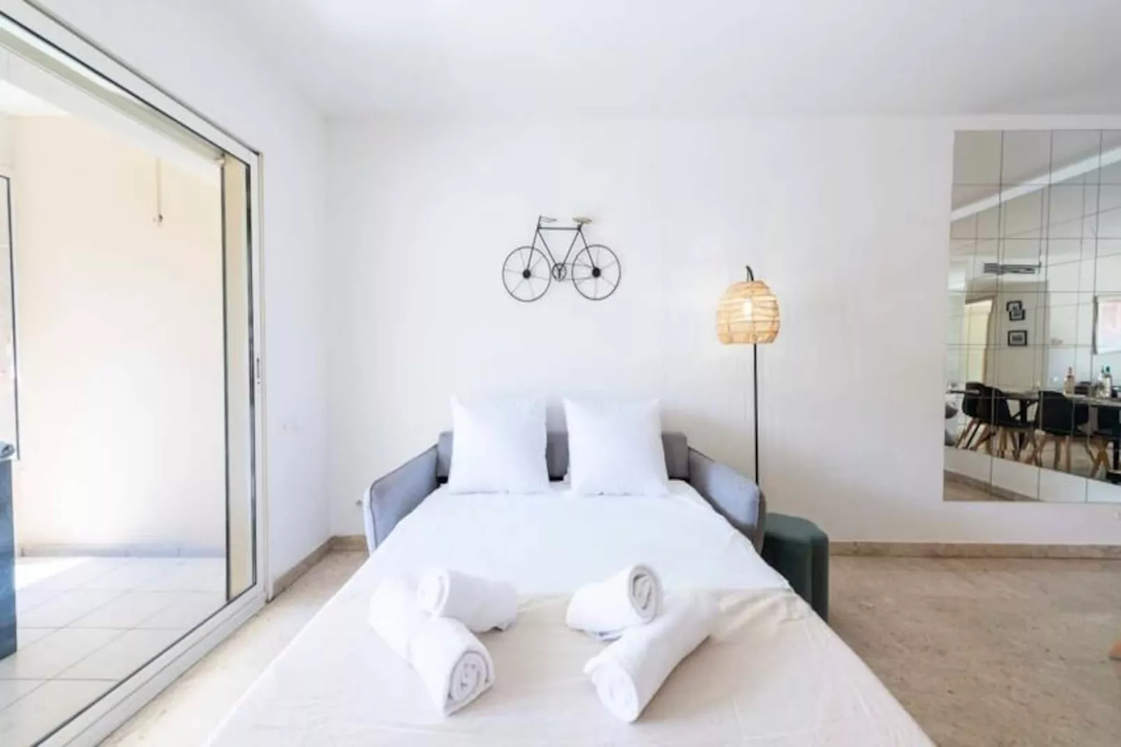 Résidence 2p Résidence Avec Piscine Et Garage, Proche Croisette-Niet-getagd