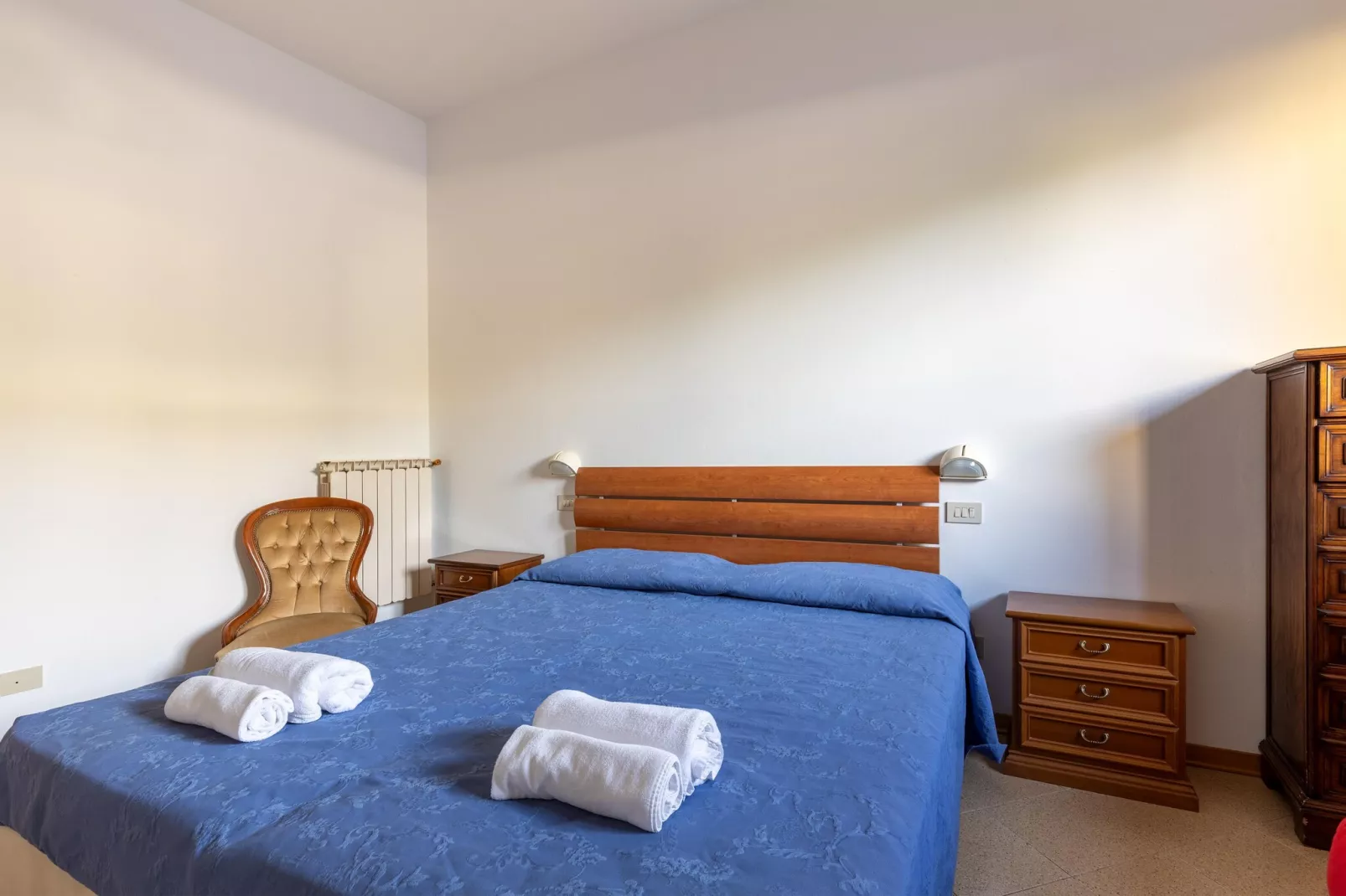 Casa Tommaso - Quadri P T - 8 pax-Slaapkamer