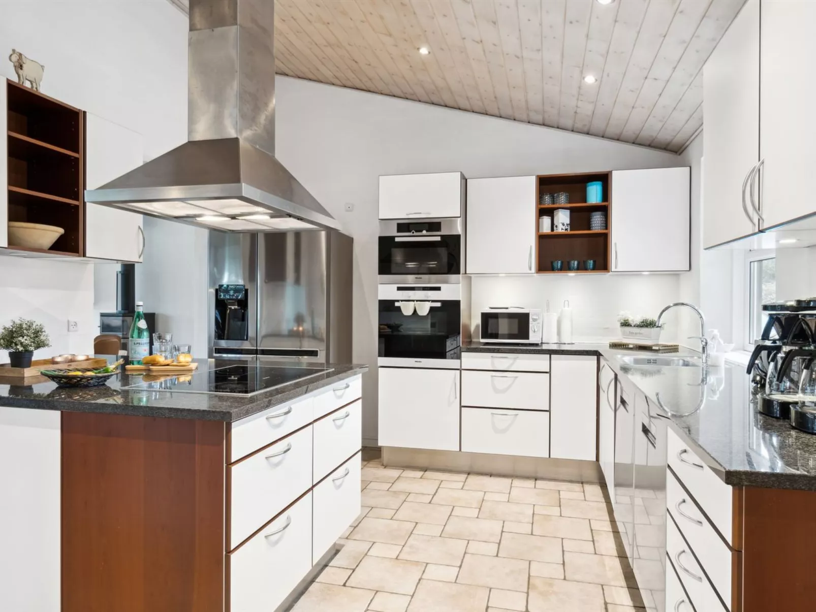 "Berenika" - 500m from the sea-Binnen