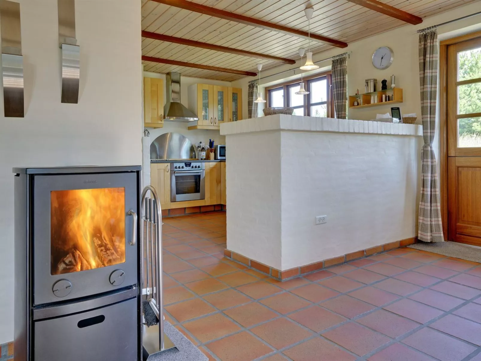 "Siegried" - 2.2km from the sea-Binnen