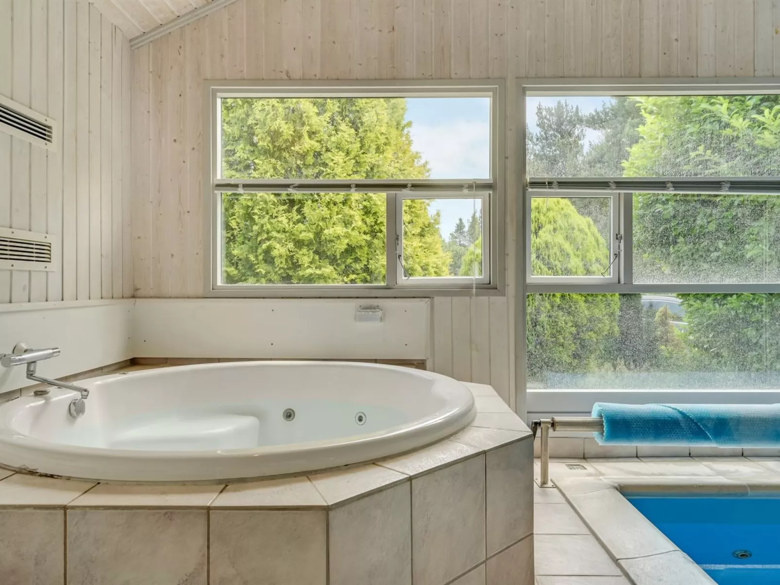 "Joakim" - 350m from the sea-Binnen