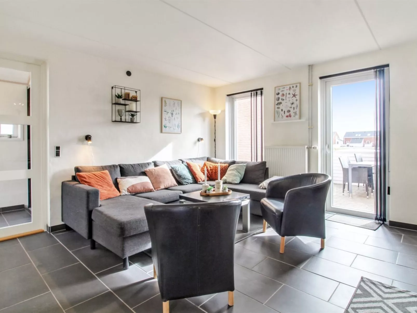 "Iffuer" - 2.3km from the sea-Binnen