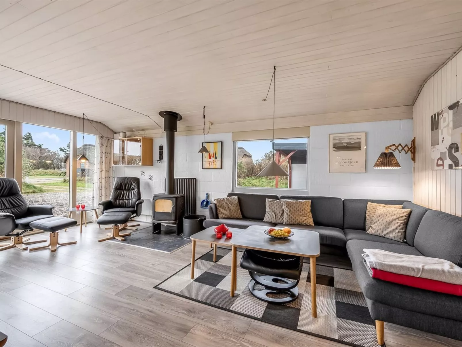 "Safina" -  from the sea-Binnen