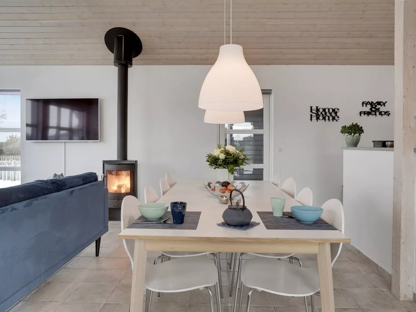 "Thorwith" - 150m from the sea-Binnen