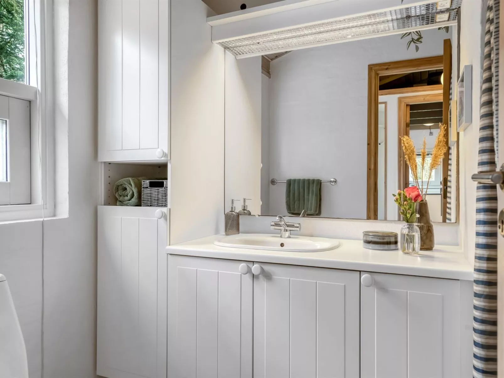 "Merte" - 300m from the sea-Binnen