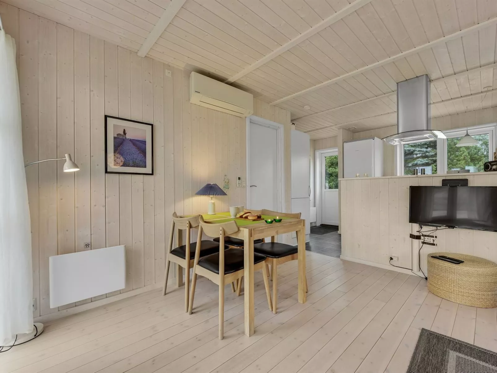 "Tinemarie" - 200m from the sea-Binnen