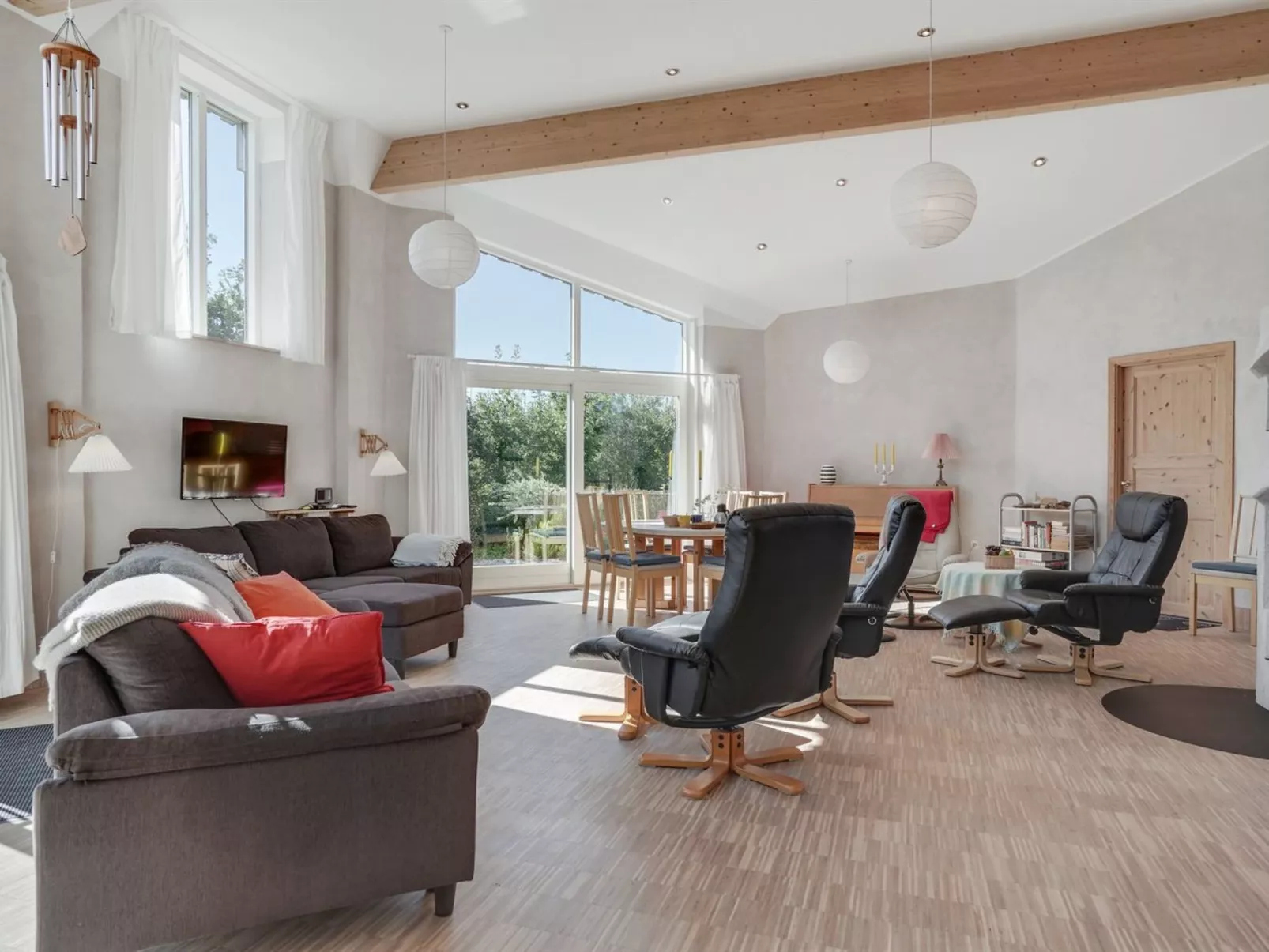 "Ullvi" - 3.8km from the sea-Binnen