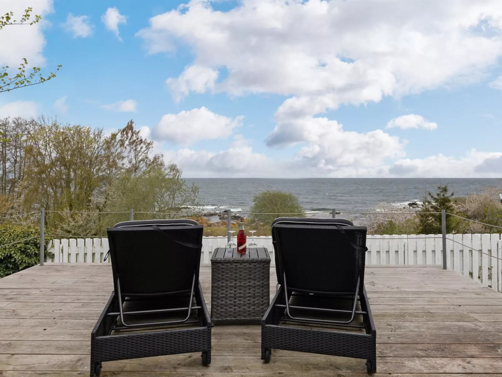 "Ensio" - 150m from the sea-Buiten