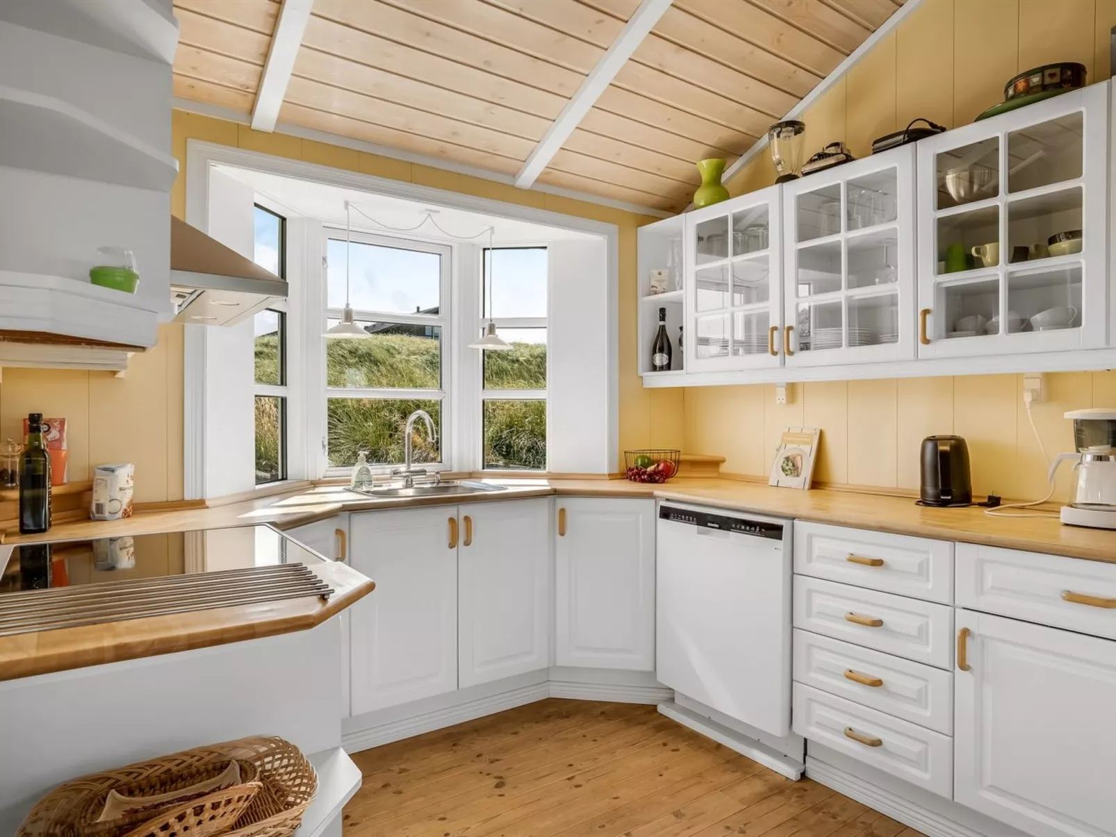 "Kasperi" - 250m from the sea-Binnen